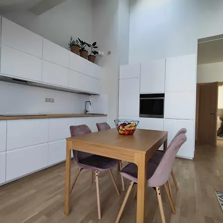 Apartmán Wide & Light - Self Check In *