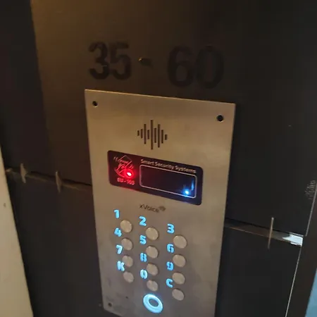 Wide & Light - Self Check In Apartman